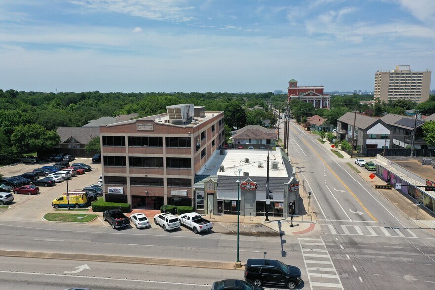 1005 W Jefferson Blvd, Dallas, TX for lease - Building Photo - Image 2 of 3