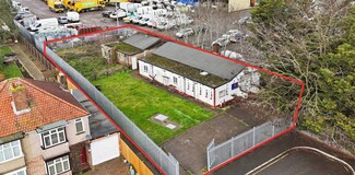 Plus de détails pour 61 Micawber Av, Cowley - Spécialité à vendre