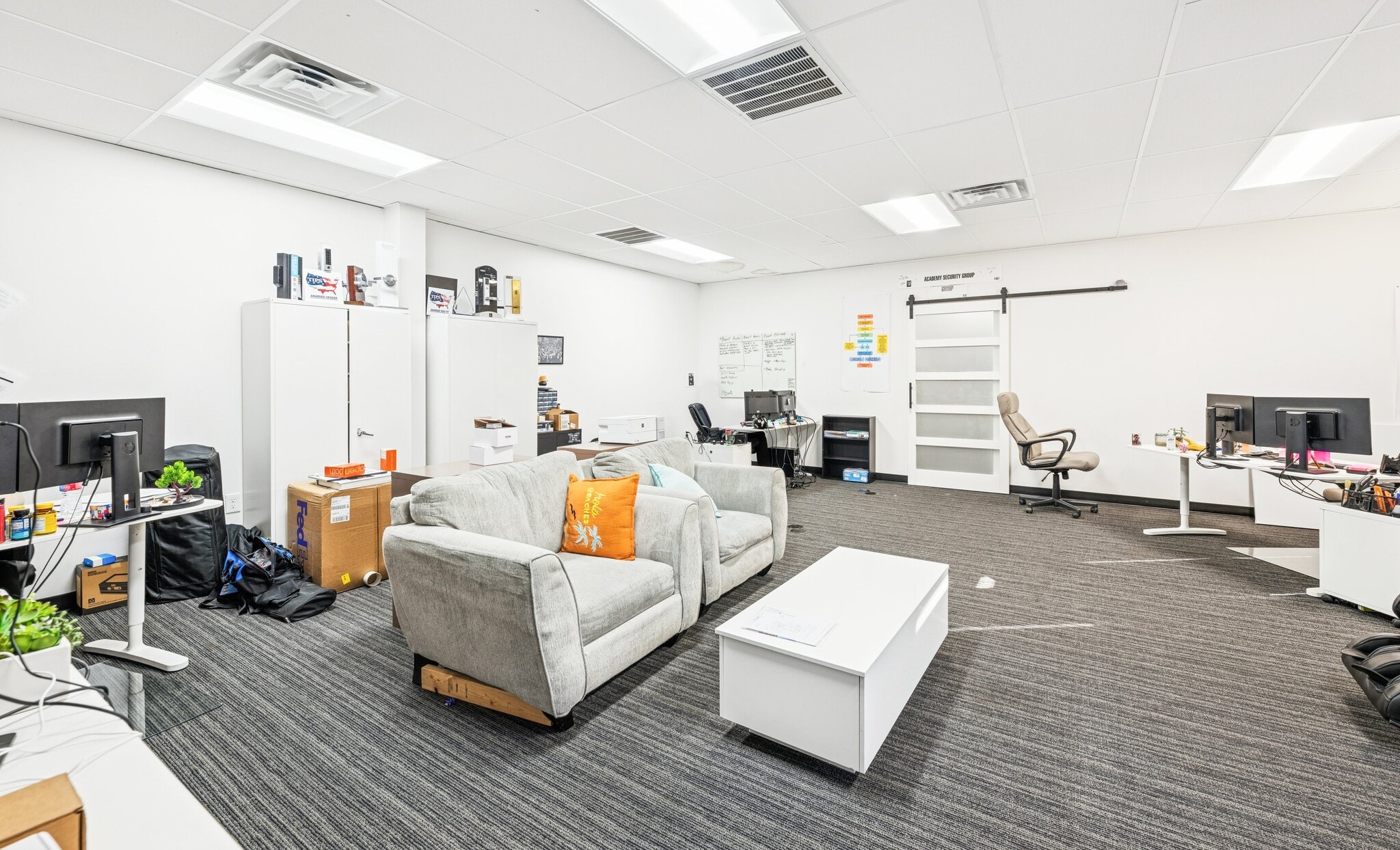 4500-4540 Beltway Dr, Addison, TX à louer Photo intérieure- Image 1 de 5