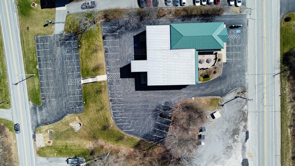 1737 N Main Ext St, Butler, PA à vendre - Photo du bâtiment - Image 3 de 32