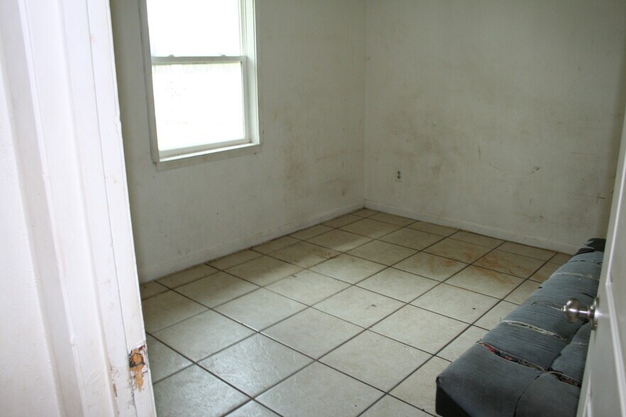 12959 NE 250th Ct, Fort Mc Coy, FL à vendre - Photo intérieure - Image 3 de 17