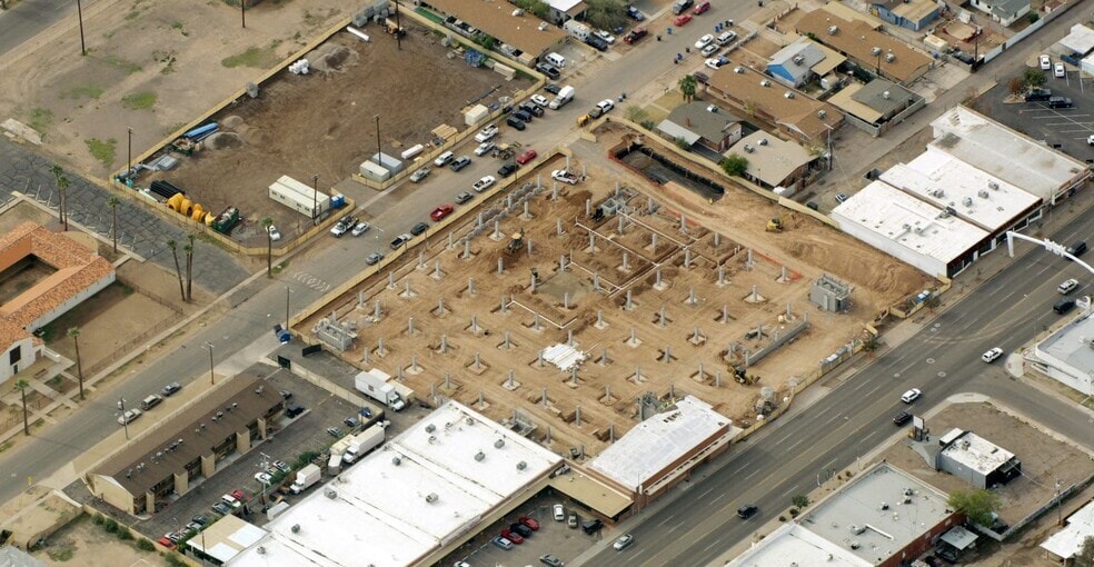 1717 E McDowell Rd, Phoenix, AZ à louer - Photo du bâtiment - Image 2 de 14