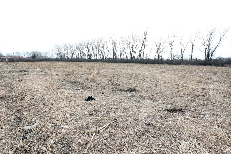 N Cambridge St, Kansas City, MO à vendre - Photo principale - Image 2 de 5