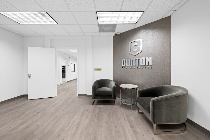 3333 W Commercial Blvd, Fort Lauderdale, FL à vendre - Photo du bâtiment - Image 3 de 37