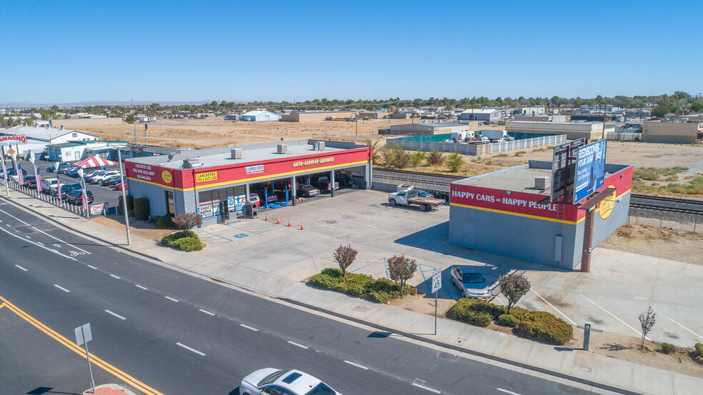 44430 Sierra Hwy, Lancaster, CA for sale - Primary Photo - Image 1 of 1