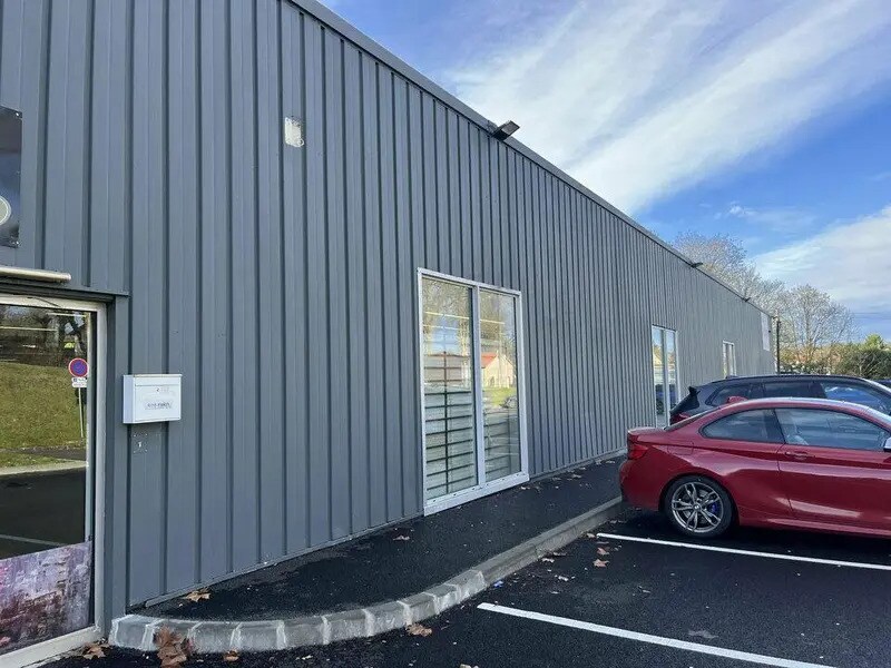 Flex in Couilly-Pont-aux-Dames for lease Building Photo- Image 1 of 7