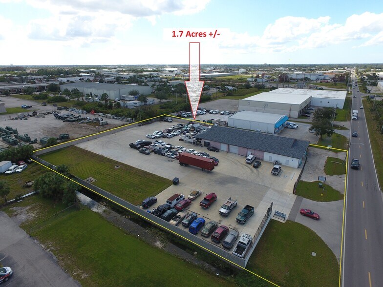 3310-3330 Hanson St, Fort Myers, FL à vendre - Photo du bâtiment - Image 2 de 5