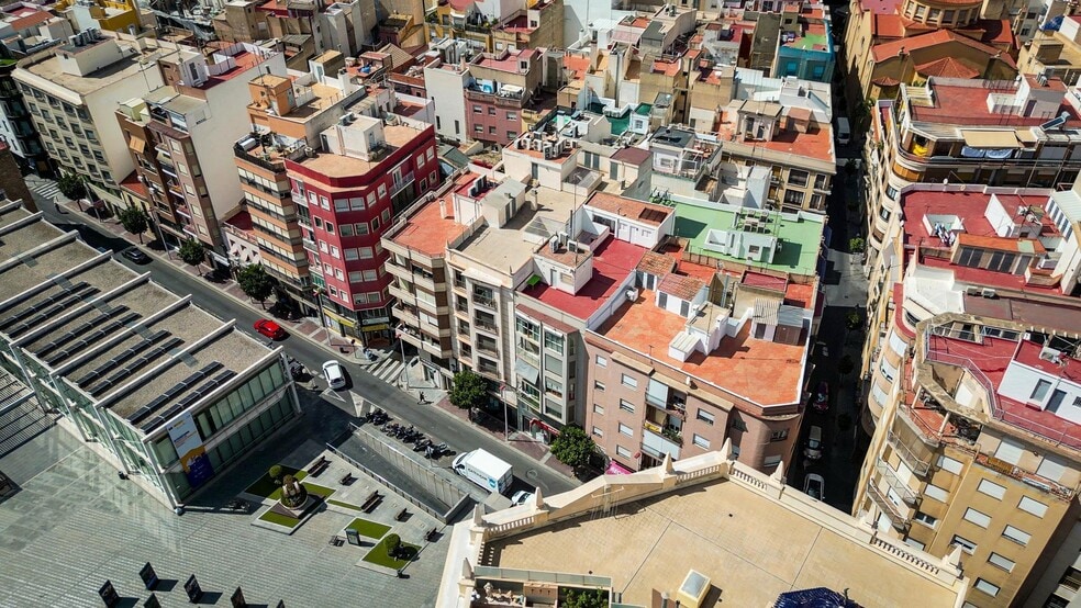 Carrer Filet de Fora, 4, Elche, Alicante à vendre - Photo du bâtiment - Image 2 de 19