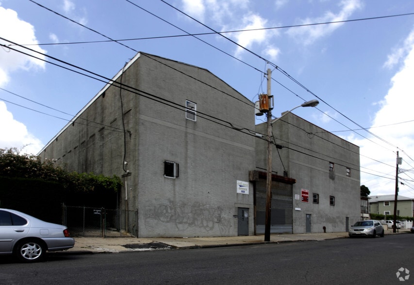230-236 Marshall St, Elizabeth, NJ for lease - Primary Photo - Image 1 of 9
