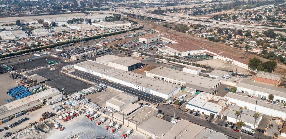 7301 Quimby St, Paramount, CA for lease - Building Photo - Image 2 of 5