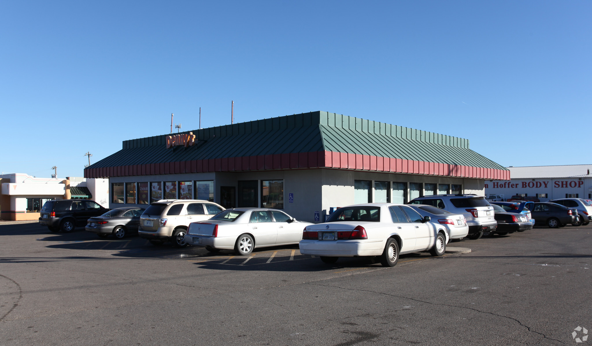 3210 SW Topeka Blvd, Topeka, KS for sale Primary Photo- Image 1 of 3