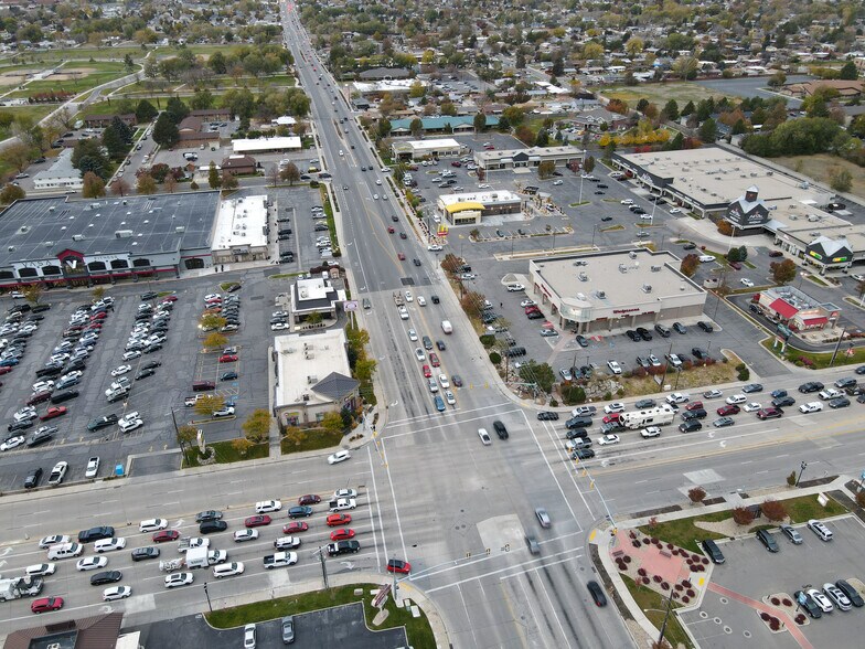 1902 W 7800 S, West Jordan, UT à vendre - Photo du bâtiment - Image 2 de 4