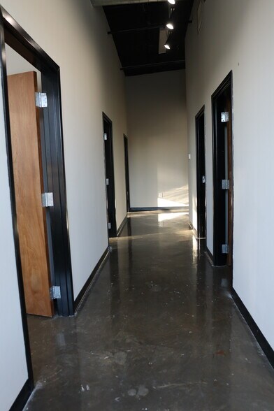 535 Yellowstone Dr, Charlotte, NC à louer - Photo intérieure - Image 2 de 6