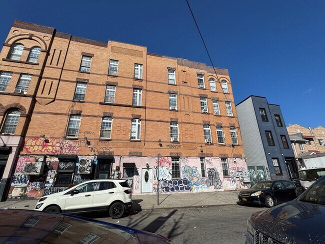 More details for 7 Covert St, Brooklyn, NY - Multifamily for Sale
