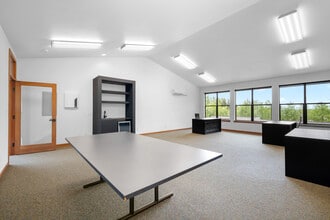 2413 Main St, Ferndale, WA à louer Photo du bâtiment- Image 2 de 5