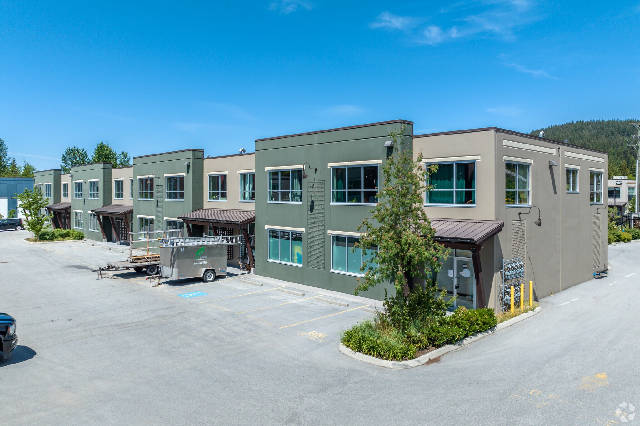 12835 Lilley Dr, Maple Ridge, BC à vendre Photo du bâtiment- Image 1 de 1