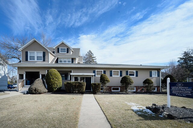 245 Kinderkamack Rd, Westwood, NJ à louer - Photo du bâtiment - Image 1 de 19