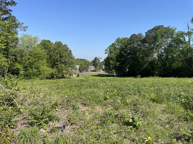 3008 Rainbow Drive, Rainbow City, AL à vendre - Photo du bâtiment - Image 3 de 22