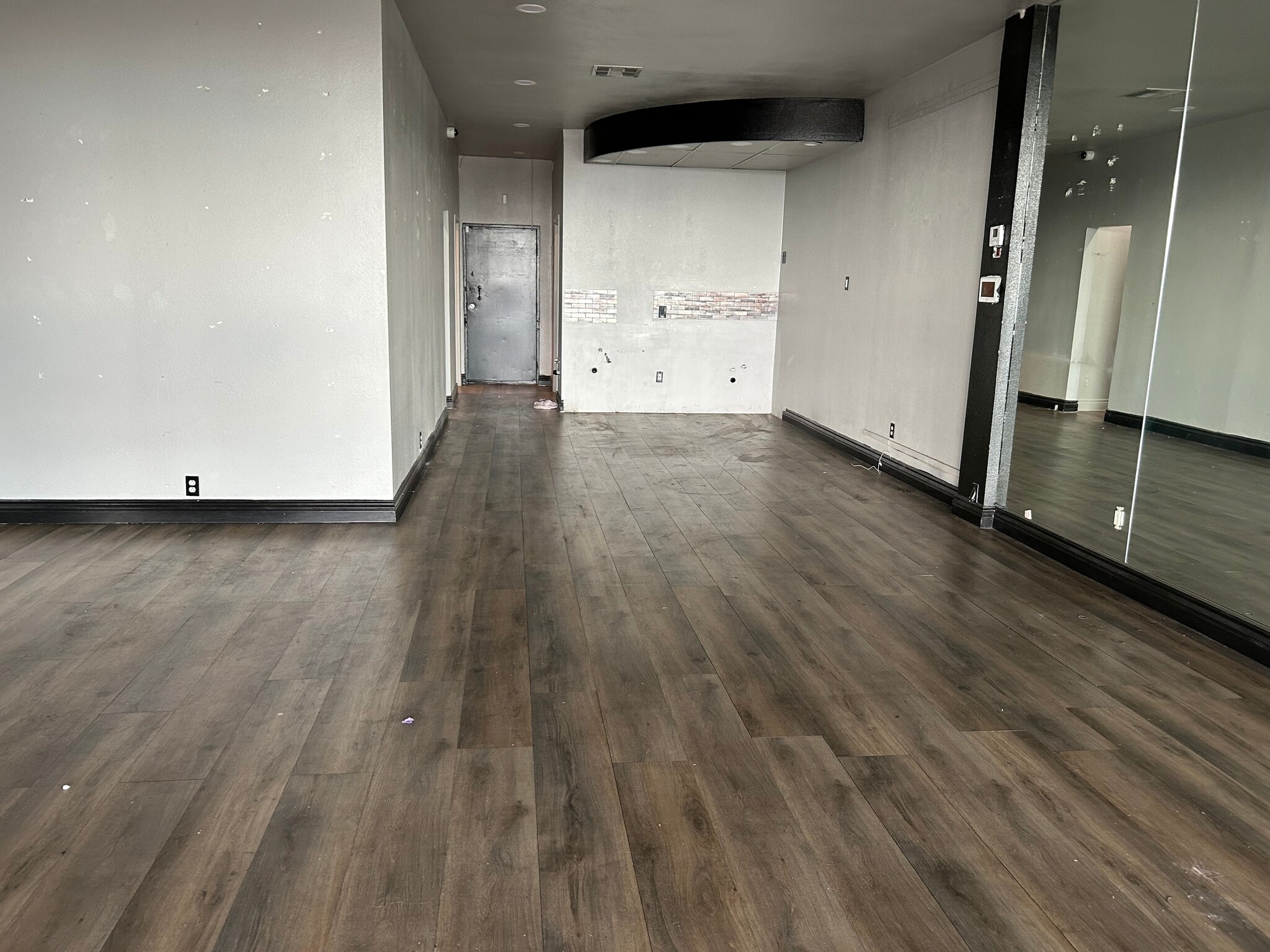 900 S Valley View Blvd, Las Vegas, NV à louer Photo intérieure- Image 1 de 6