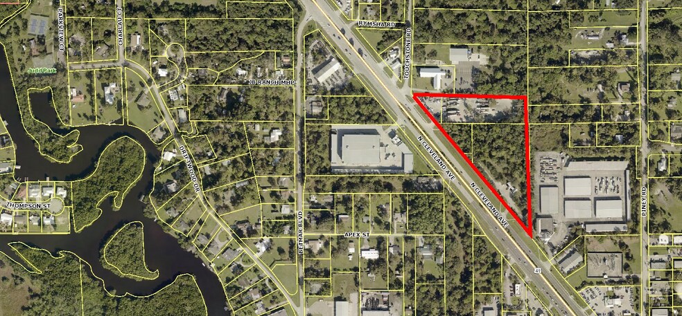 6.41 Acres N Cleveland Ave portefeuille de 4 propriétés à vendre sur LoopNet.ca - Photo du bâtiment - Image 2 de 6