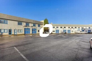 Plus de détails pour Local d'activités à louer
