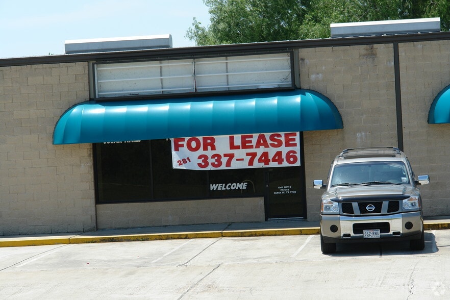 10611 Fm-1764, Santa Fe, TX for lease - Building Photo - Image 2 of 19