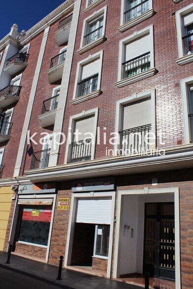 Retail in València, Valencia for sale - Building Photo - Image 2 of 14