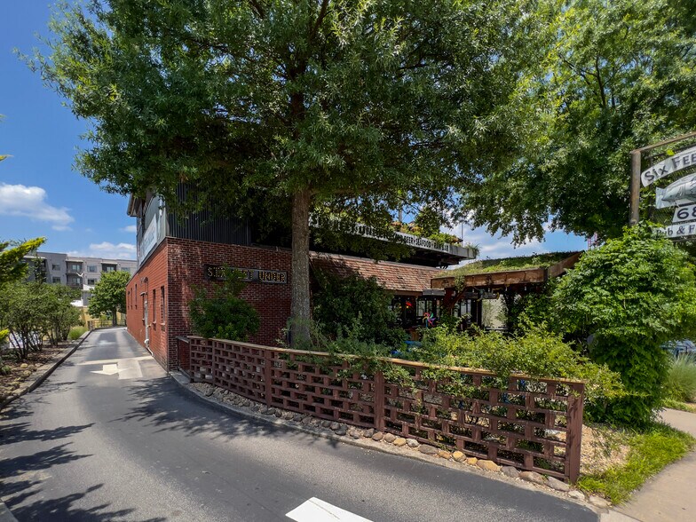 685 11th St NW, Atlanta, GA à vendre - Photo du bâtiment - Image 3 de 11