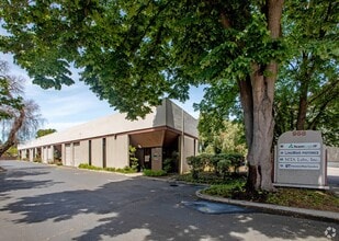 958 San Leandro Ave, Mountain View, CA for lease Interior Photo- Image 1 of 7