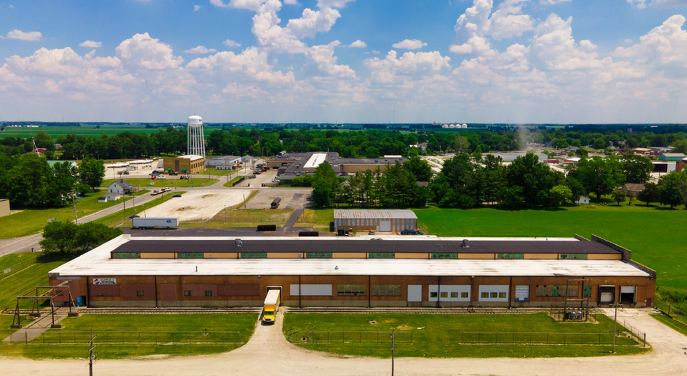 802 Berryman Pike, Tipton, IN à vendre - Photo du bâtiment - Image 1 de 1