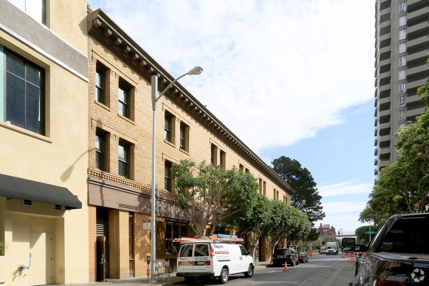 200-220 Jackson St, San Francisco, CA for lease - Building Photo - Image 2 of 5