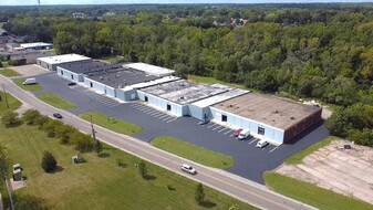 5851-5885 Wolf Creek Pike, Dayton OH - Warehouse