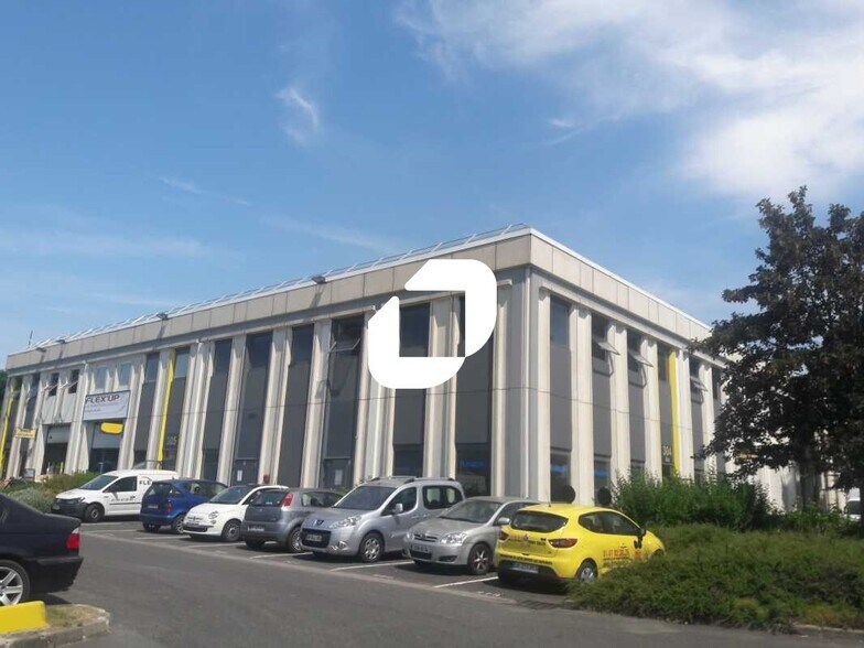 86-114 Avenue Louis Roche, Gennevilliers à louer - Photo du bâtiment - Image 3 de 11