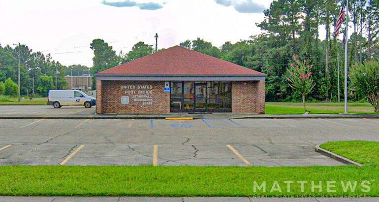 748 Erwin Rd, Stonewall, MS for sale - Building Photo - Image 1 of 1