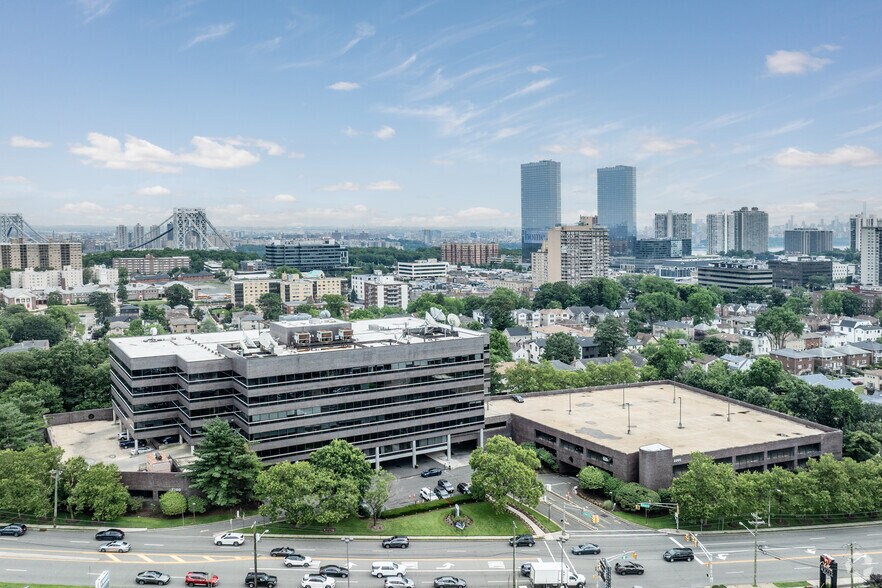 2200 Fletcher Ave, Fort Lee, NJ à louer - Aérien - Image 3 de 17