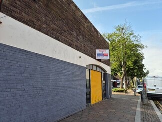 More details for 10 Market St, Wirral - Retail for Lease