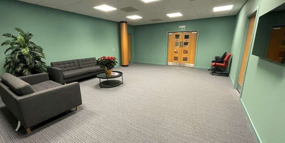 2 Prospect Rd, Westhill for lease - Building Photo - Image 3 of 10