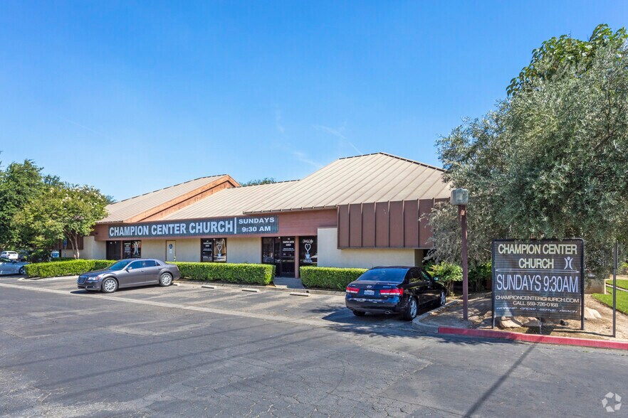 5756 N Marks Ave, Fresno, CA à louer - Photo du bâtiment - Image 2 de 29