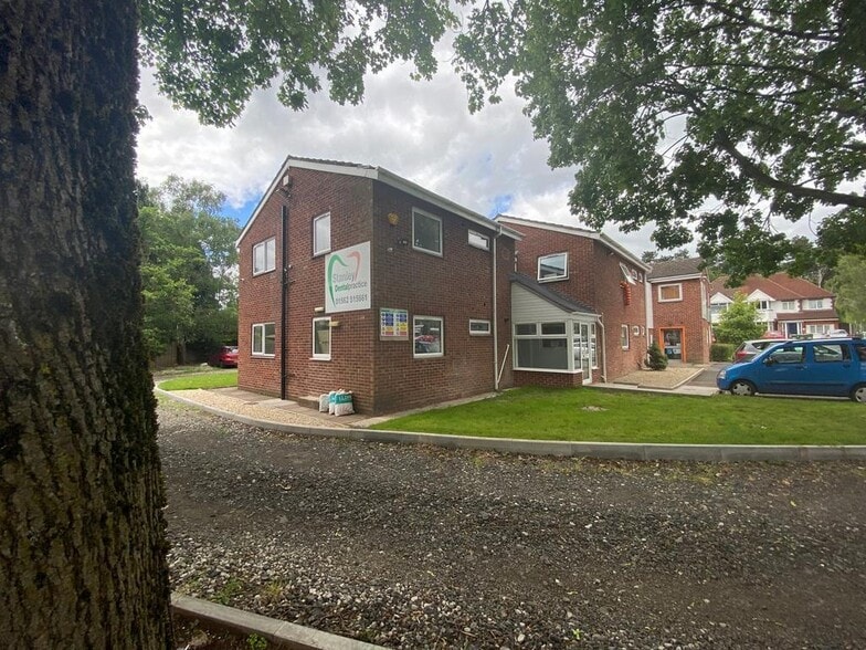 124 Stourport Rd, Kidderminster à louer - Photo du bâtiment - Image 1 de 13