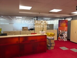 Office in Barcelona, Barcelona for lease Interior Photo- Image 2 of 12