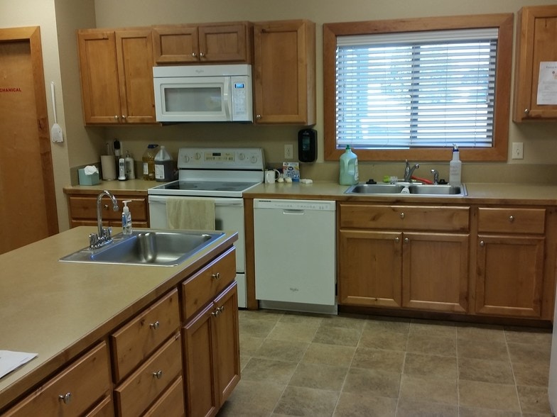 1463 E Star Dr, Meridian, ID à vendre - Photo du bâtiment - Image 2 de 19