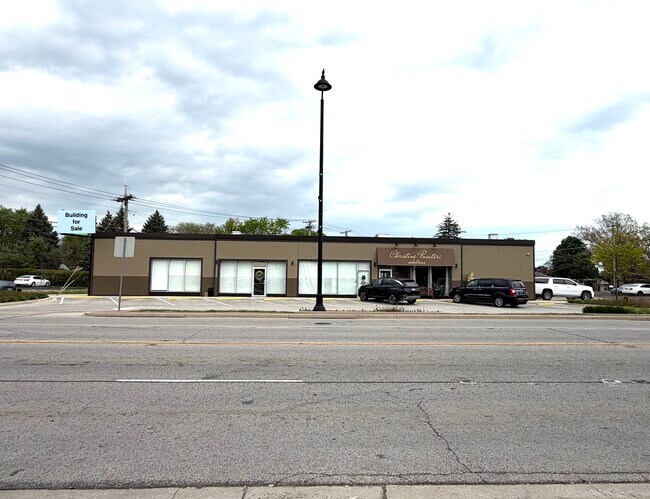 More details for 7665-7667 N Milwaukee Ave, Niles, IL - Retail for Sale