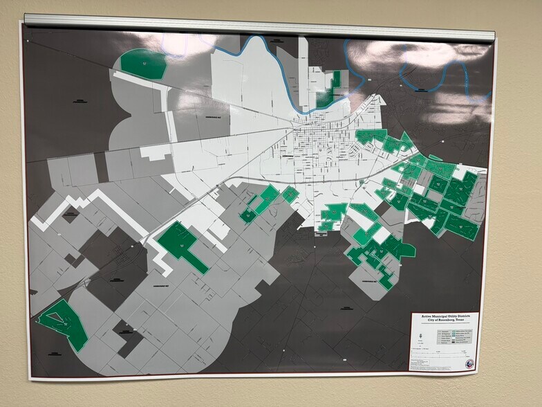 2735 Fm 723 Rd, Rosenberg, TX à vendre - Photo du bâtiment - Image 3 de 10