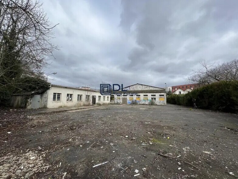 Commerce de détail dans Palaiseau à vendre - Photo du bâtiment - Image 3 de 3