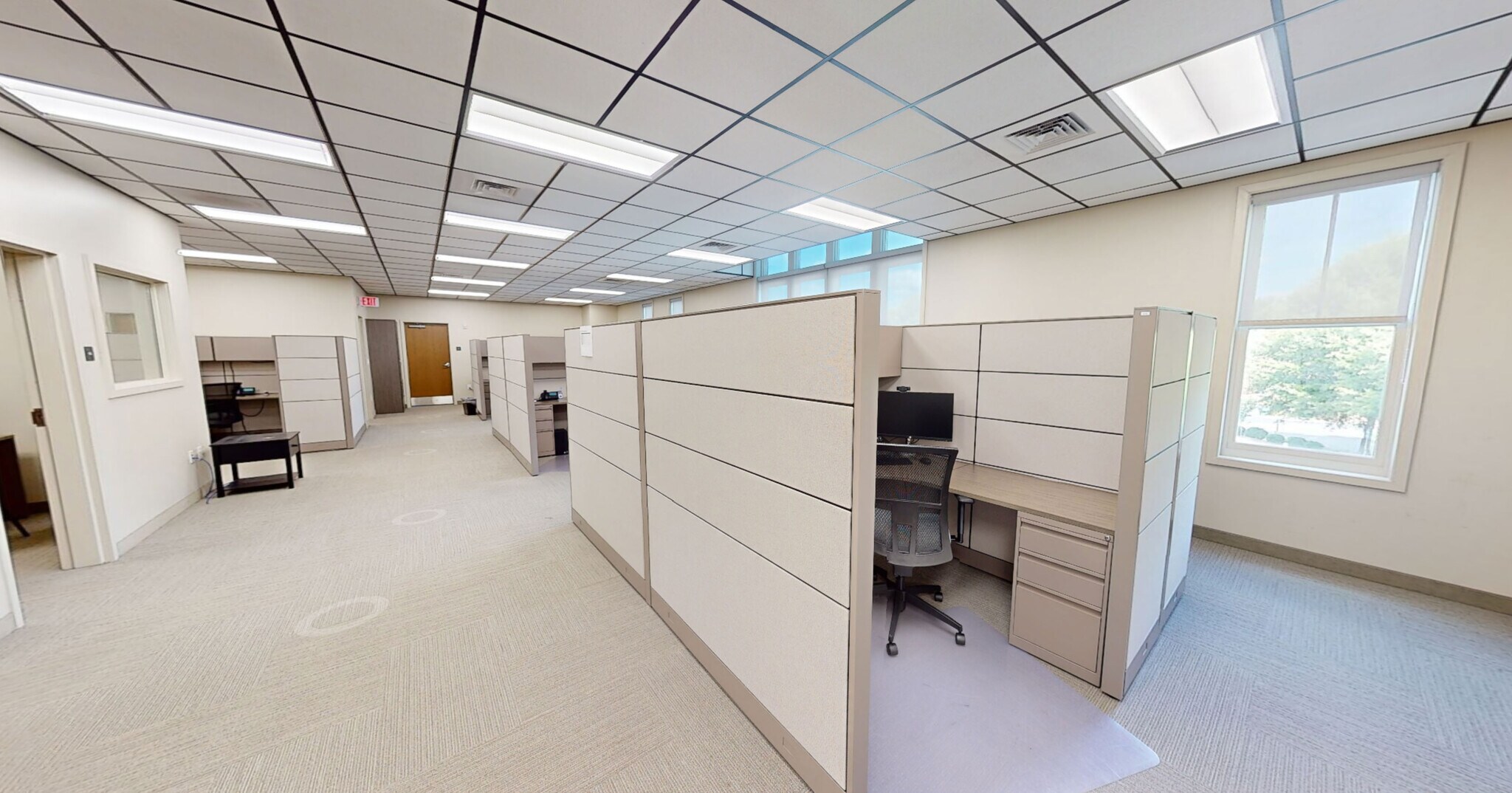 435 N Trade St, Matthews, NC for lease Interior Photo- Image 1 of 8