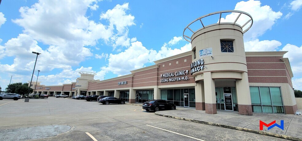 7601 W Sam Houston S, Houston, TX à vendre - Photo du bâtiment - Image 3 de 19