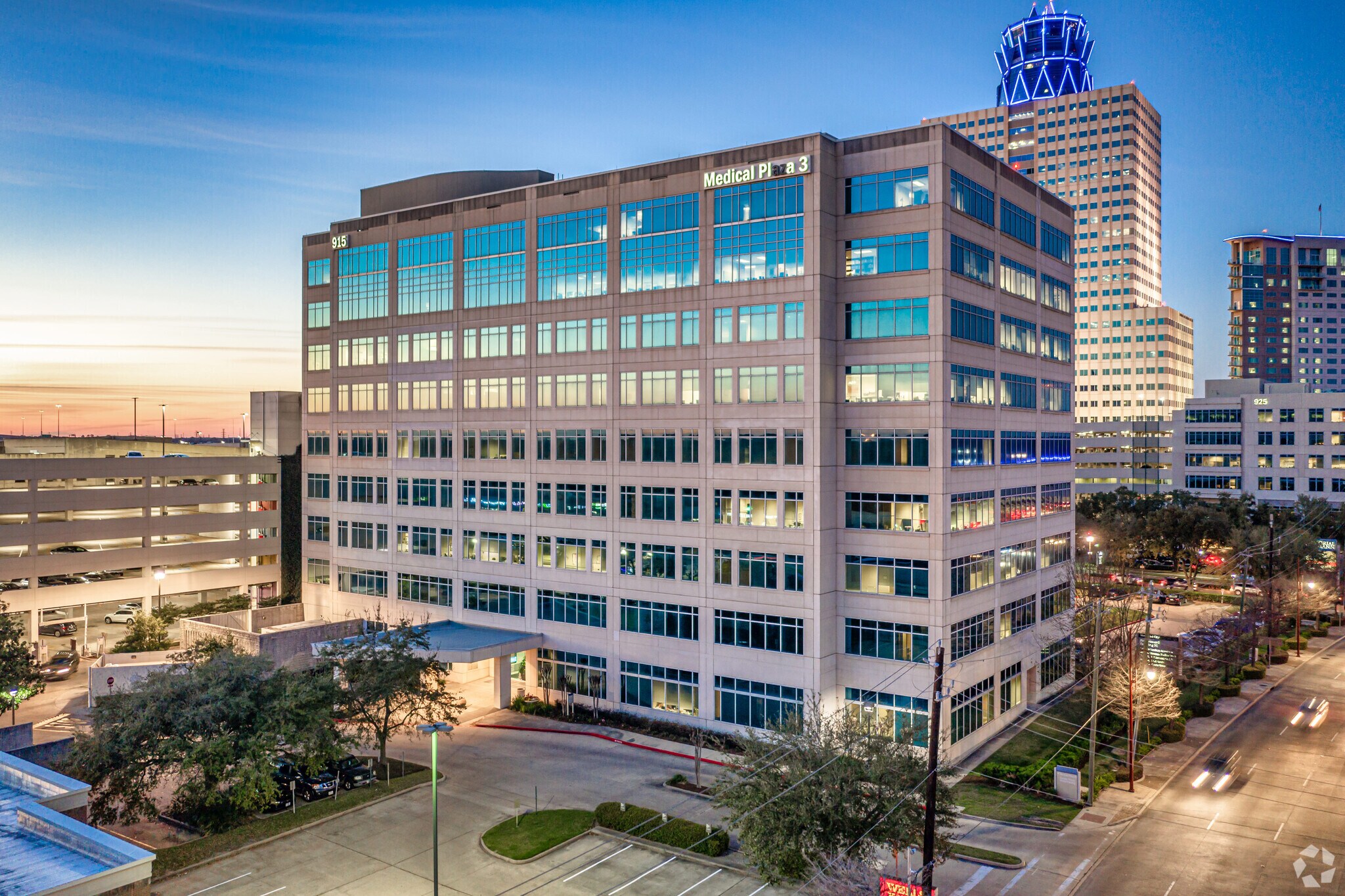 915 Gessner Rd, Houston, TX à louer Photo principale- Image 1 de 2