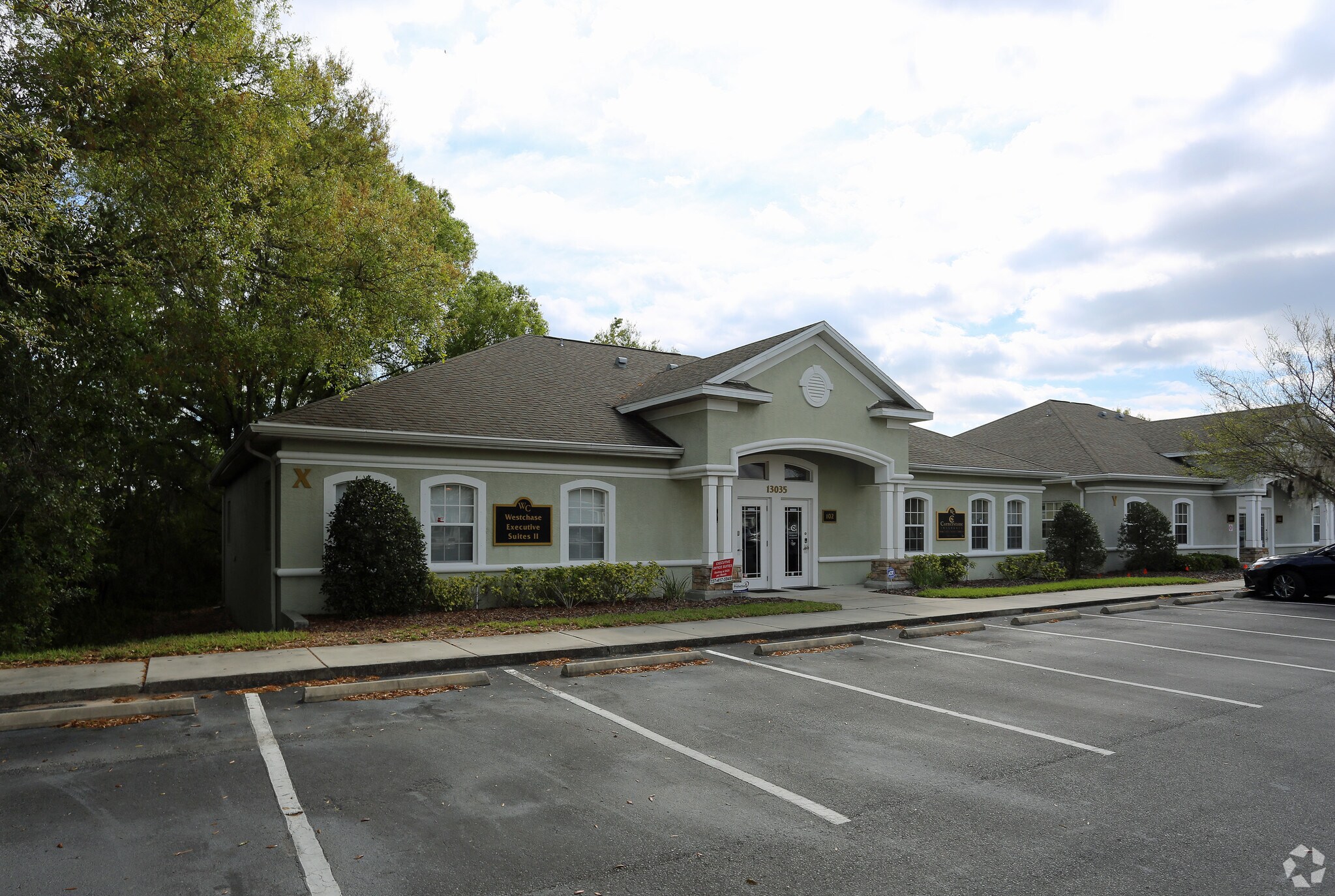 13035 W Linebaugh Ave, Tampa, FL à vendre Photo principale- Image 1 de 1