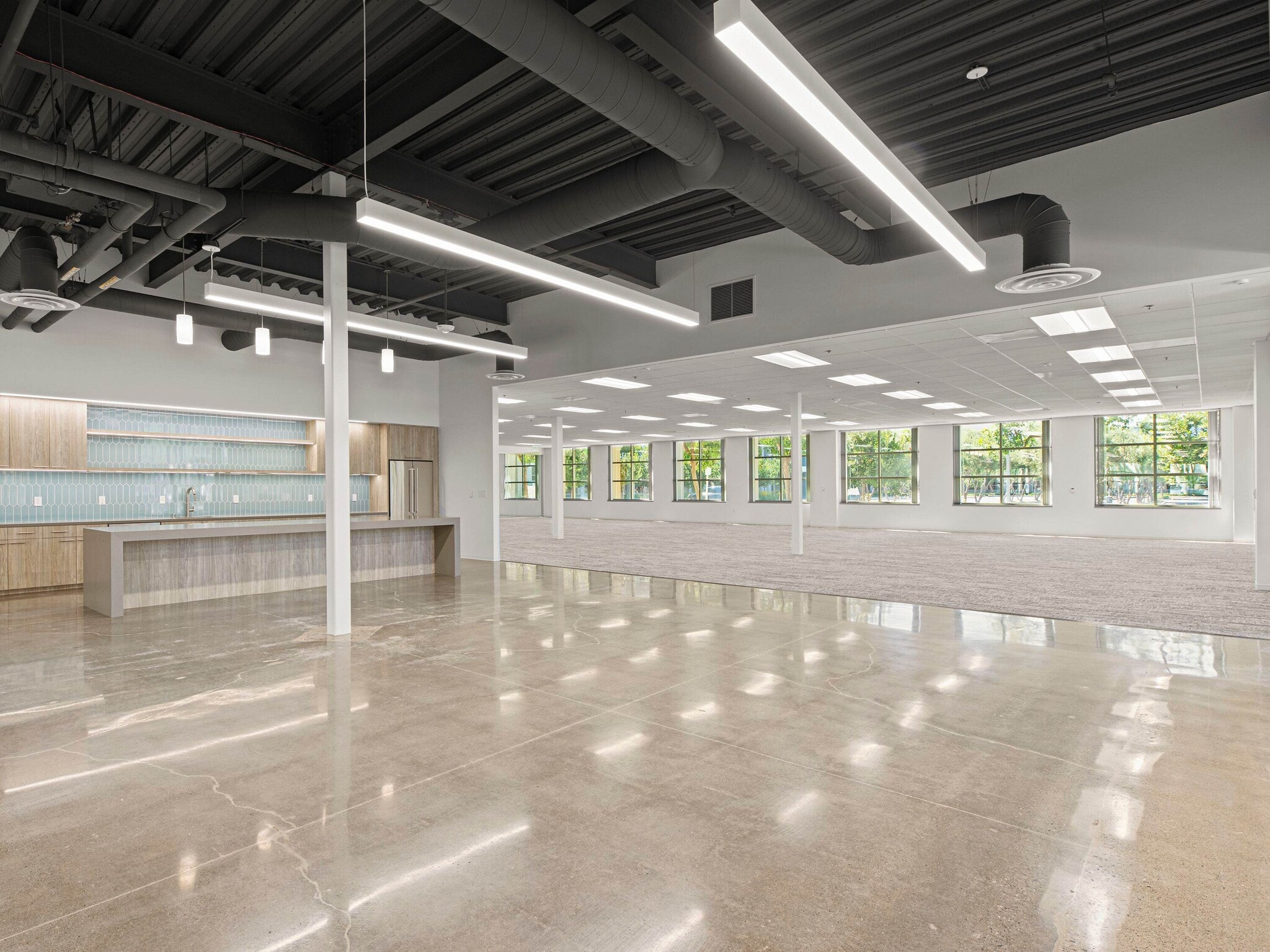 680 N McCarthy Blvd, Milpitas, CA à louer Photo intérieure- Image 1 de 17