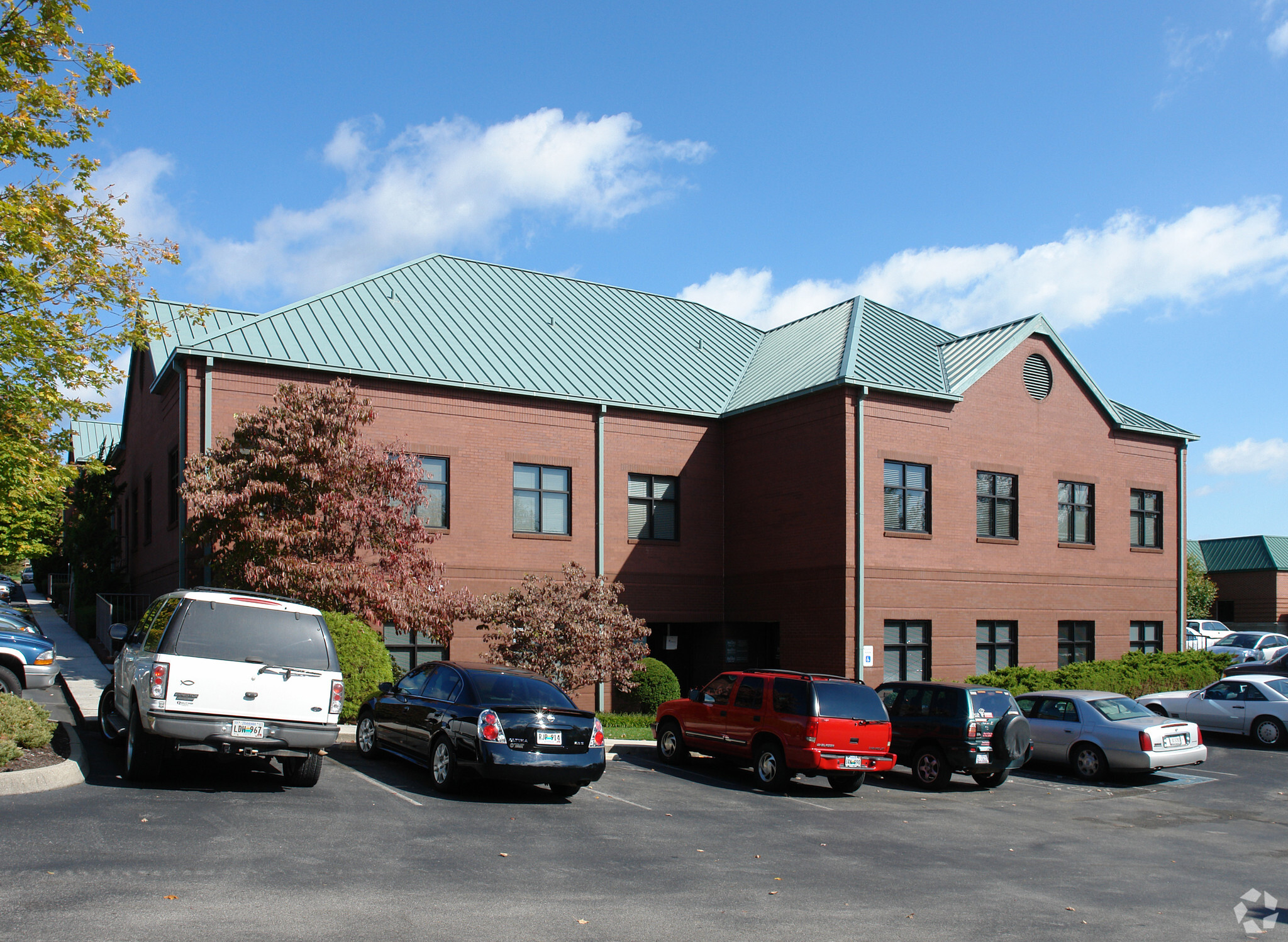 9314-Bldg 2 Park West Blvd, Knoxville, TN for lease Primary Photo- Image 1 of 9